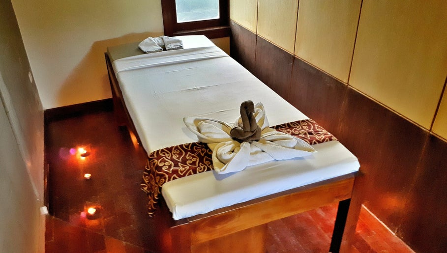 Relaxing Reflexology Batu image 1