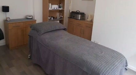 Tanya's Beauty Studio image 2