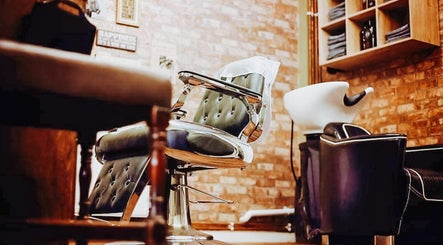 Headkase Barbershop