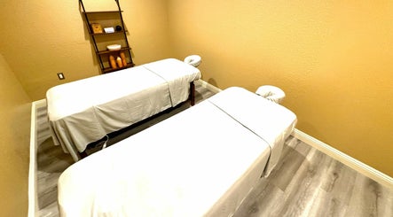 The Massage, bilde 3