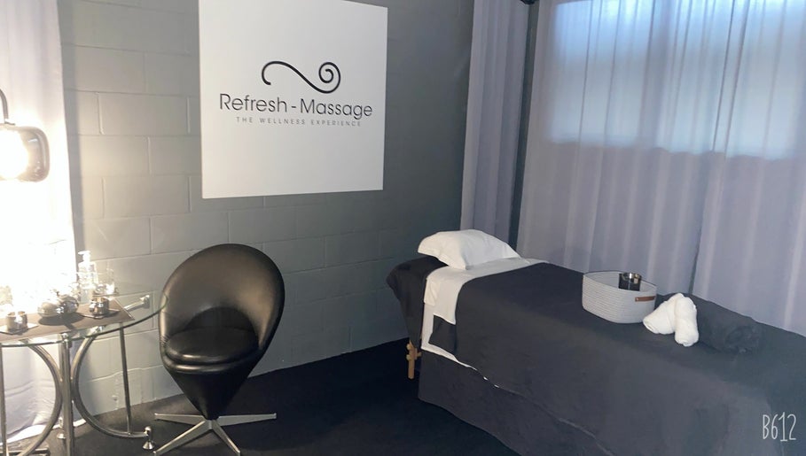 Refresh-Massage image 1