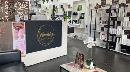 Velvetlookk Salon image 2