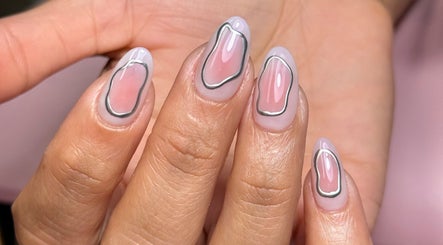 Nails Carlis – kuva 2