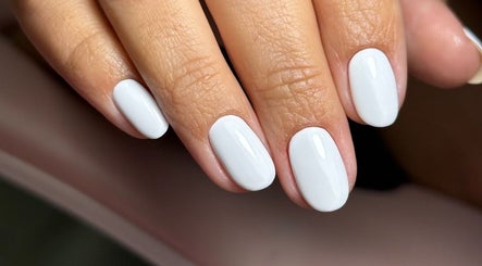 Nails Carlis – kuva 3