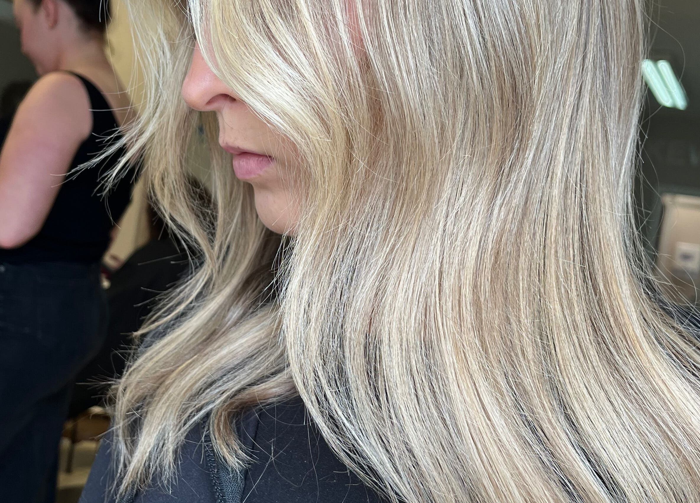 Stylish blonde hair at Obsessedhair by Dearbhaile, Limerick, County Limerick, IE, showcasing salon expertise.