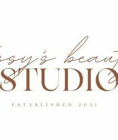 Issy's Beauty Studio image 2