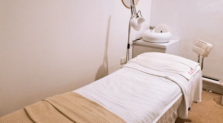 Amushi Borneo Holistic Facial Spa
