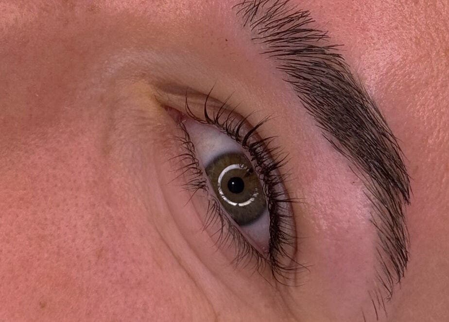 Close-up of expertly crafted lashes at Lashesbyamz, Eurobin, Victoria, AU showcasing beauty precision.