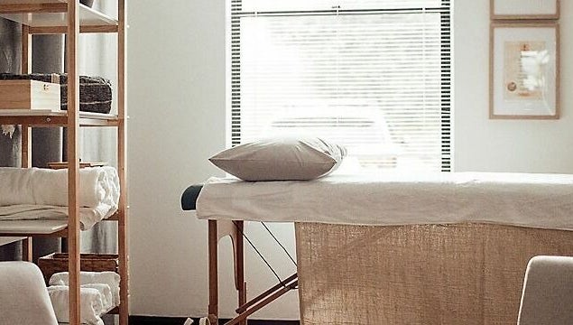 Pretty Vibes image 1