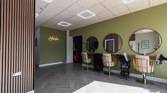 NR Beauty Lounge