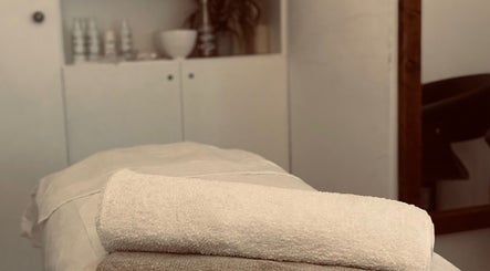 Akhere Therapies image 2