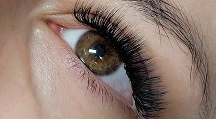 LV lashes & brows зображення 3