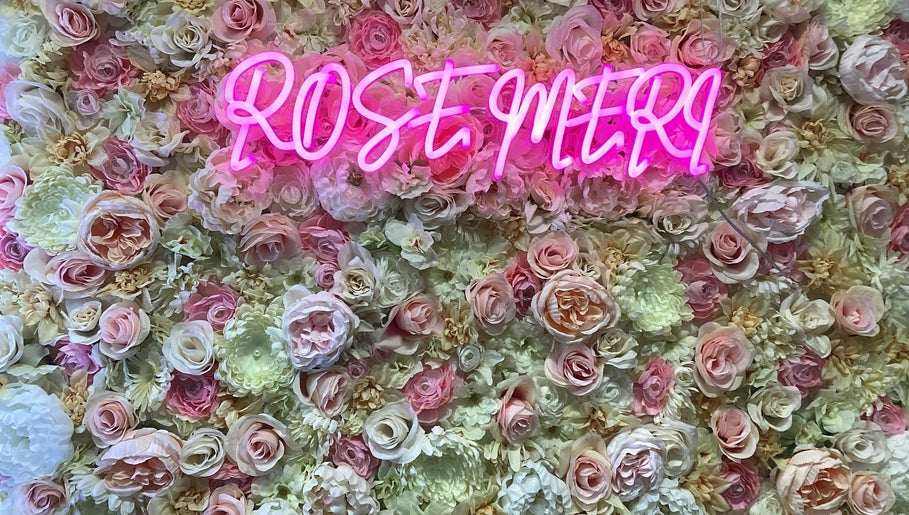 Rose Meri’s Salon, bild 1