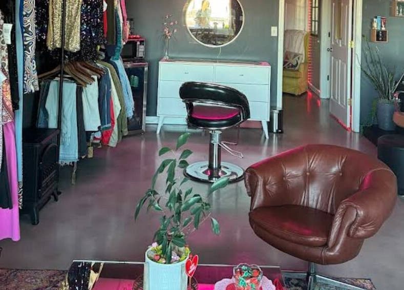 Trendy seating and chic clothes at Ramblin’ Rose Studios in Anderson, South Carolina, US.