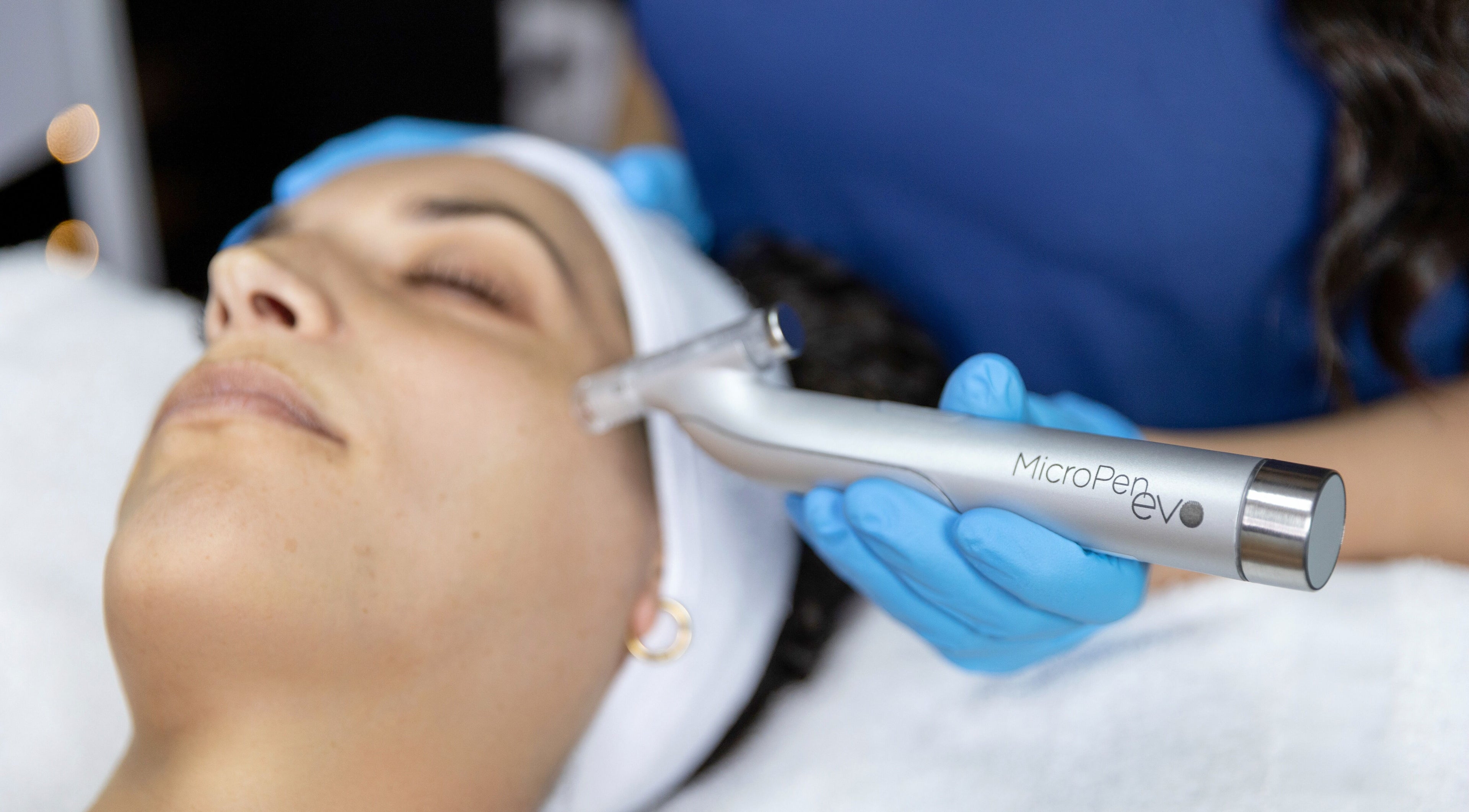 Facial microdermabrasion at MicroMeeks Skin Studio in Port Coquitlam, British Columbia, CA.