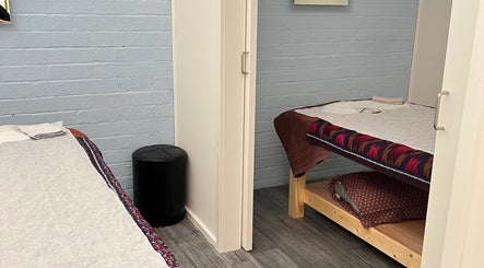 Two massage tables in a tranquil room at Paradai Thai Massage & Bodycare (Elsternwick), Melbourne, Victoria, AU.