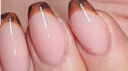 Hayley McCabe - Nail Technician kép 2