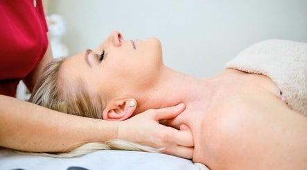 Erika Spakova | Massage Therapy image 3