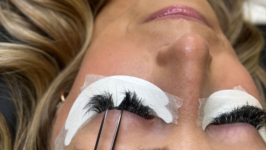 Lashes With Jenn image 1