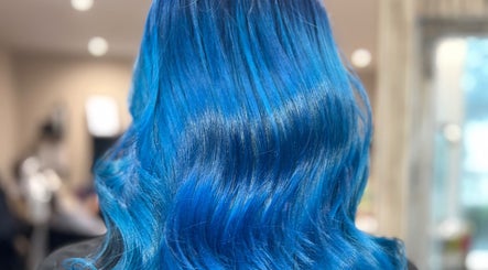 Mel Stevenson Hair image 3