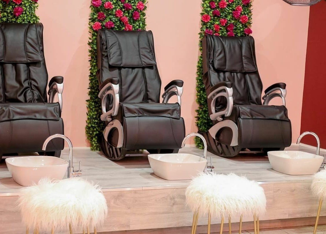 Relaxing black recliners at Nomlu Nail Bar- Airport Junction, Gaborone, Gaborone City, BW.