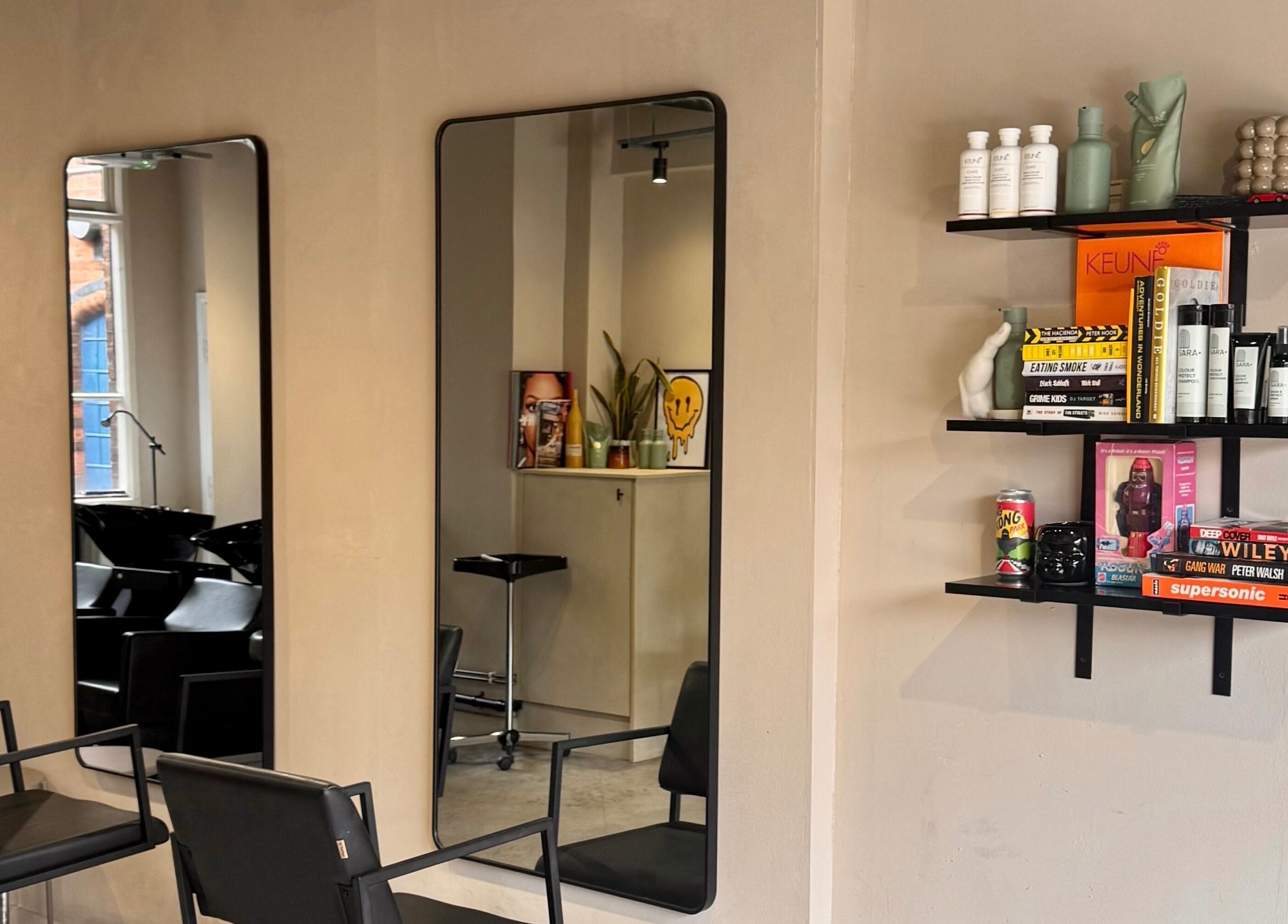 STORI salon styling area with mirrors and shelves, Birmingham, England, GB.