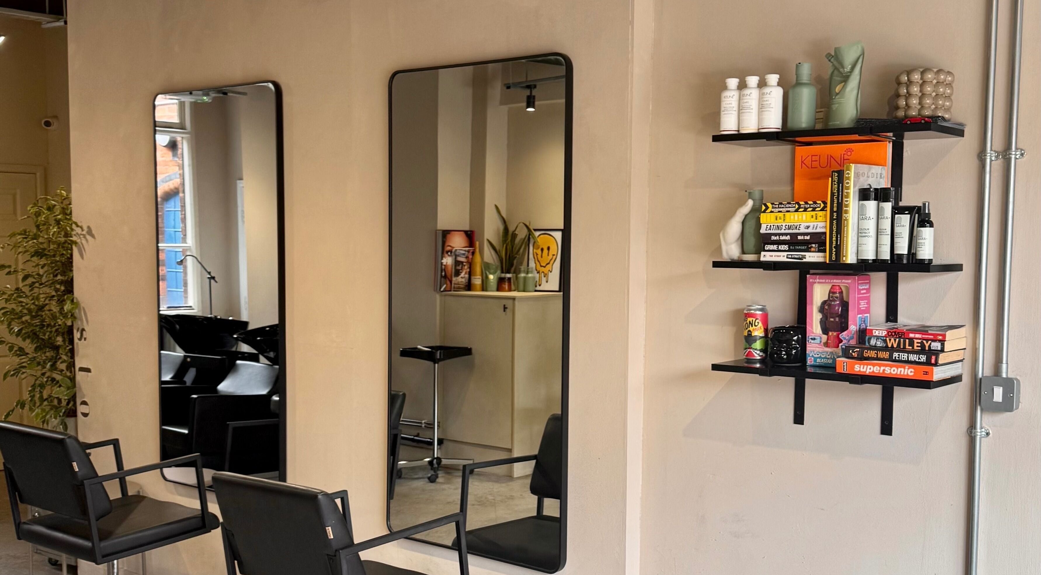 STORI salon styling area with mirrors and shelves, Birmingham, England, GB.