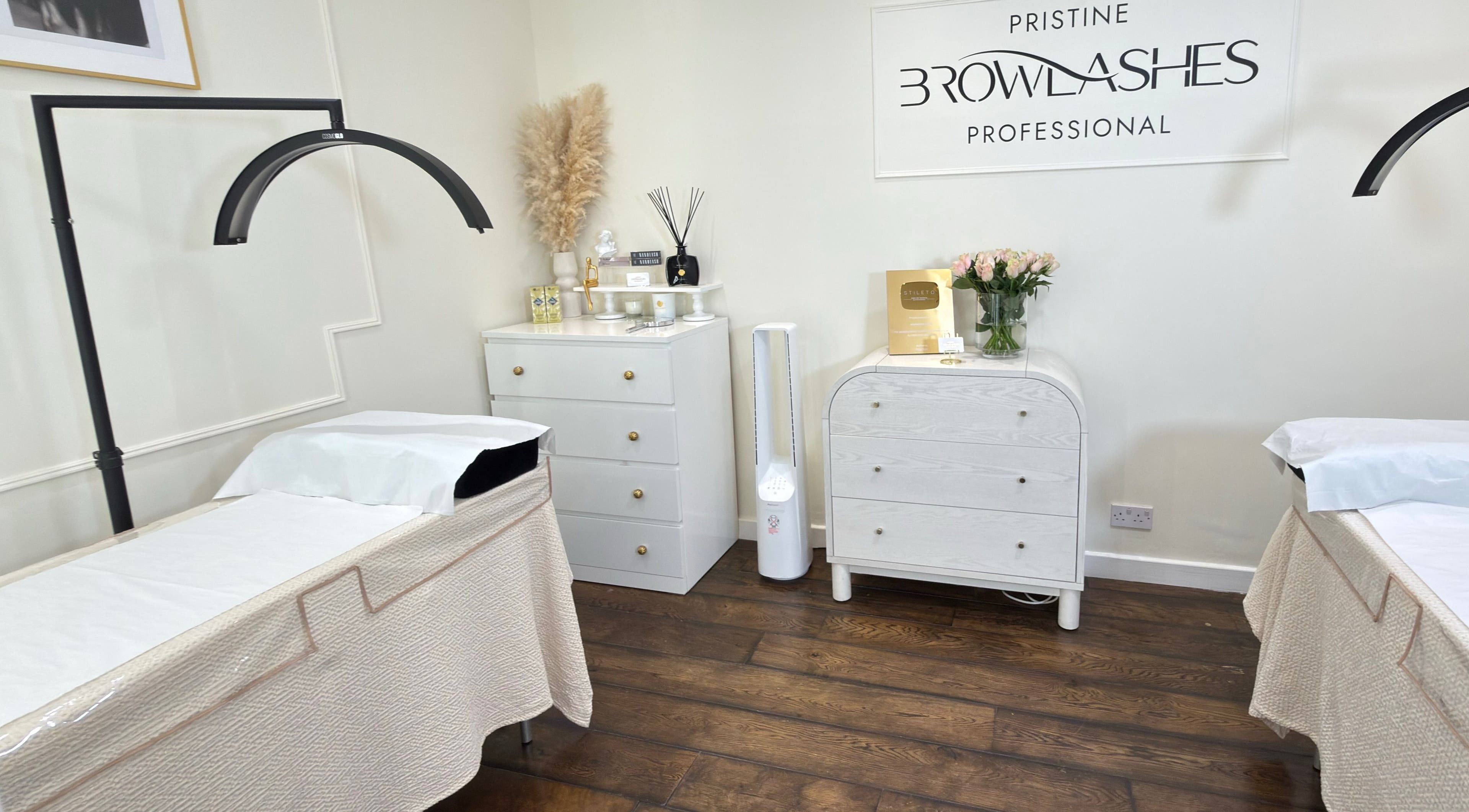 Calming and stylish treatment room at Pristine BrowLashes Professional, London, England, GB.