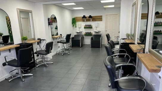 The Salon His and Hers Broughton Astley