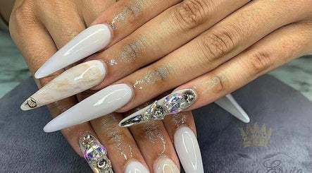 Brushhed By Shakeira image 2