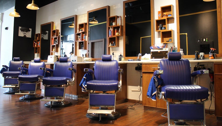 MK Barbershop Dar Al - Wasl Mall billede 1