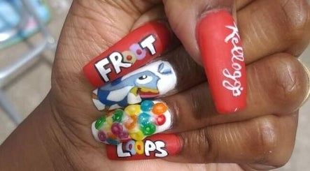 Creative nail art at Cialeyah Beauty Bar, St Peter’s, Sint Maarten, SX with colorful Froot Loops design.