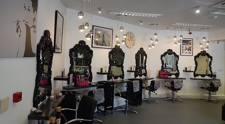 Headhunters Salon Leeds (Academy)