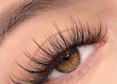 Close-up of glamorous lashes at Magiclash Brea, Brea, California, US, showcasing expert lash artistry.