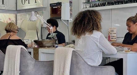 Gambar Oh' Bella Salon & Spa 2