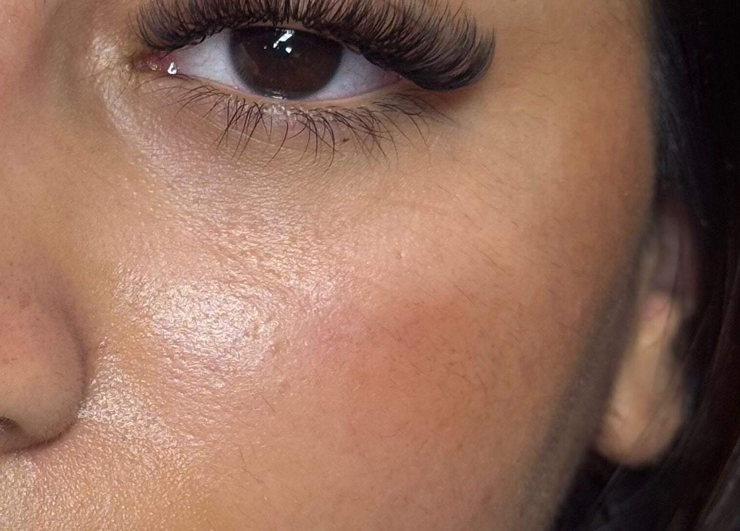 Beautiful eyelash extension by By Summer Olivia in Birmingham, England, GB offers a stunning look.