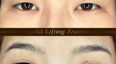 Bliss For Lashes image 3