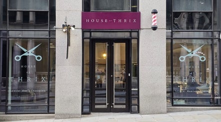 House of Thrix imej 2