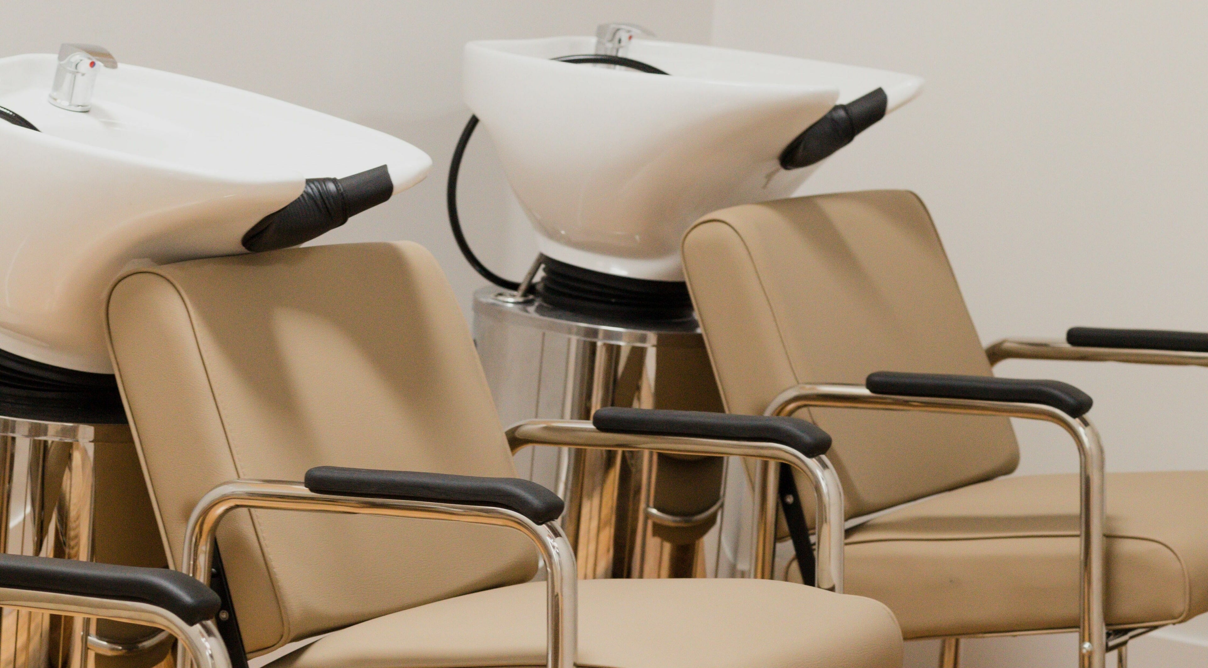 Modern salon wash chairs at THIC Studio, Toronto, Ontario, CA showcasing luxury and comfort.