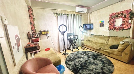 RayofBeauty Glam Studio and Spa image 2