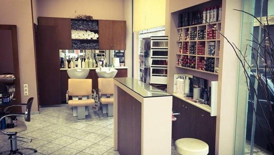 Εικόνα Souzana Hair Salon 1