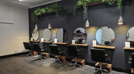 Allure Beauty & Co