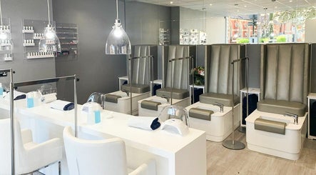 The Venue Salon - Westbourne