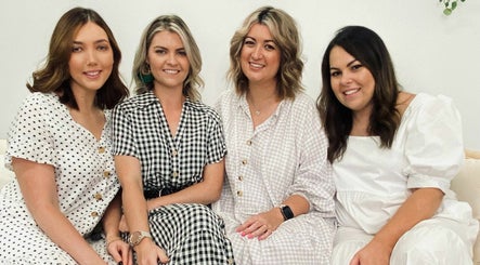 DB&CO hairstyling image 2