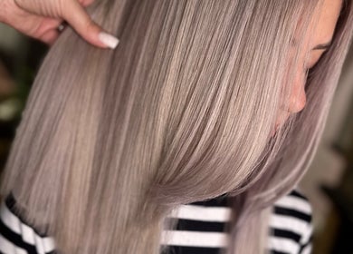 Elegant silver hair transformation at Studio 58 at Deluxe, Maidstone, England, GB.