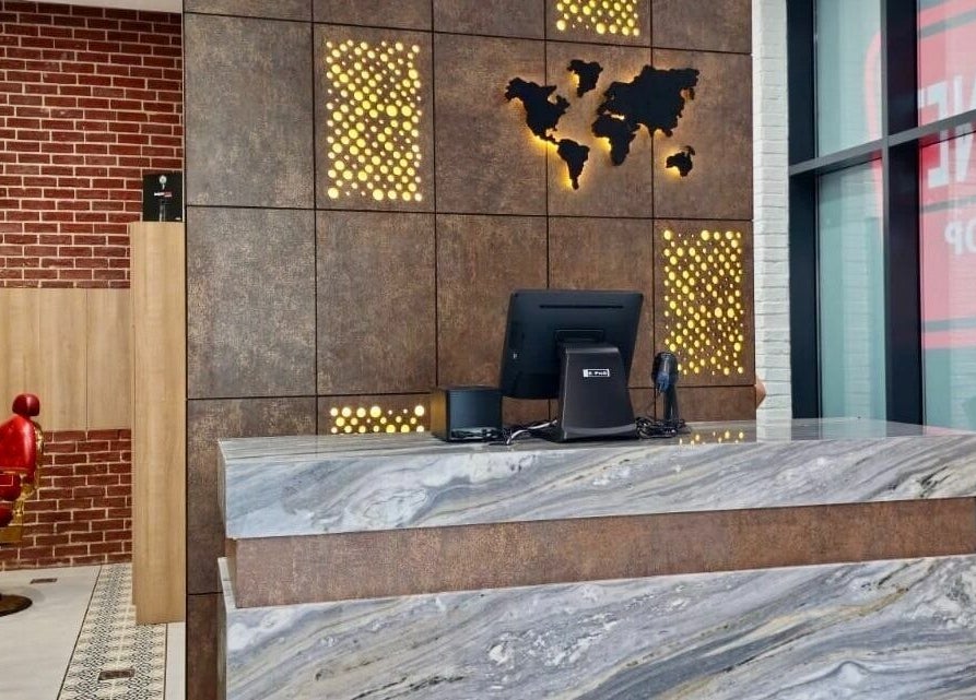 Modern reception at Doc Barnet - Aljada Solo in Sharjah, Sharjah, AE with stylish decor.