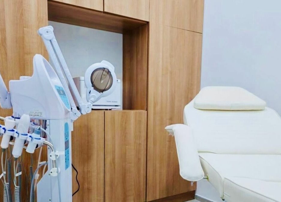 Modern wellness equipment at Doc Barnet - Aljada Solo, Sharjah, Sharjah, AE.