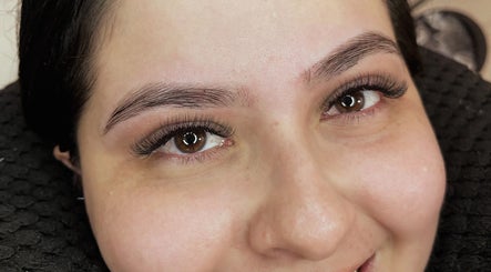Lash Be Lash image 3