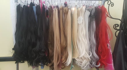 Cinderelle Hair Xtensions image 3