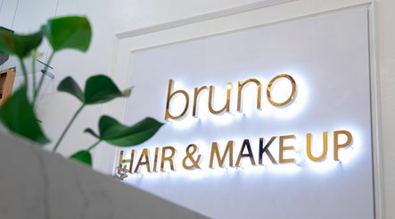 Bruno Hair and Makeup صورة 3